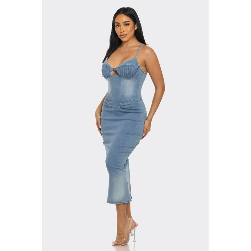 ATHINA CASUAL LIGHT WASHED DENIM MIDI DRESS