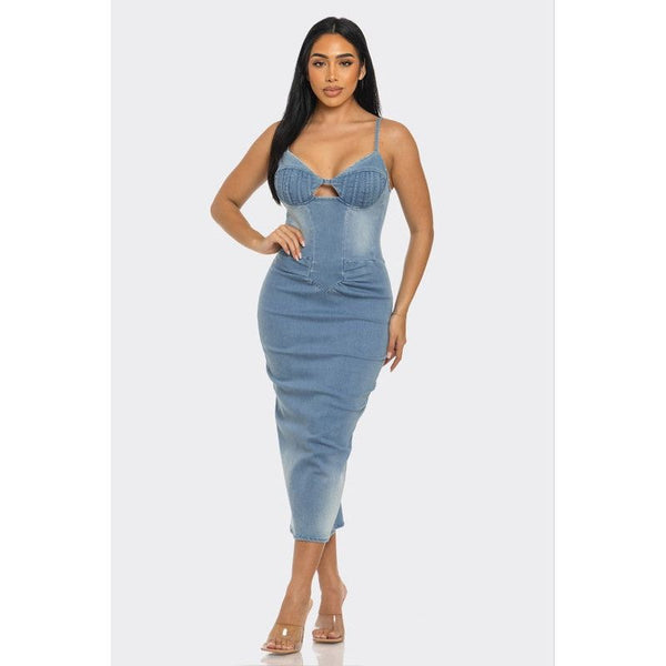 ATHINA CASUAL LIGHT WASHED DENIM MIDI DRESS